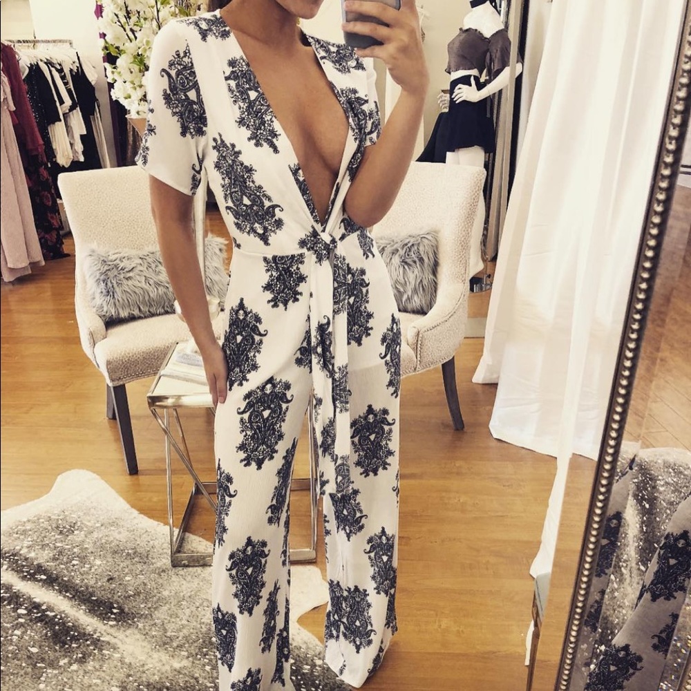 Jumpsuit New w Tags size Medium